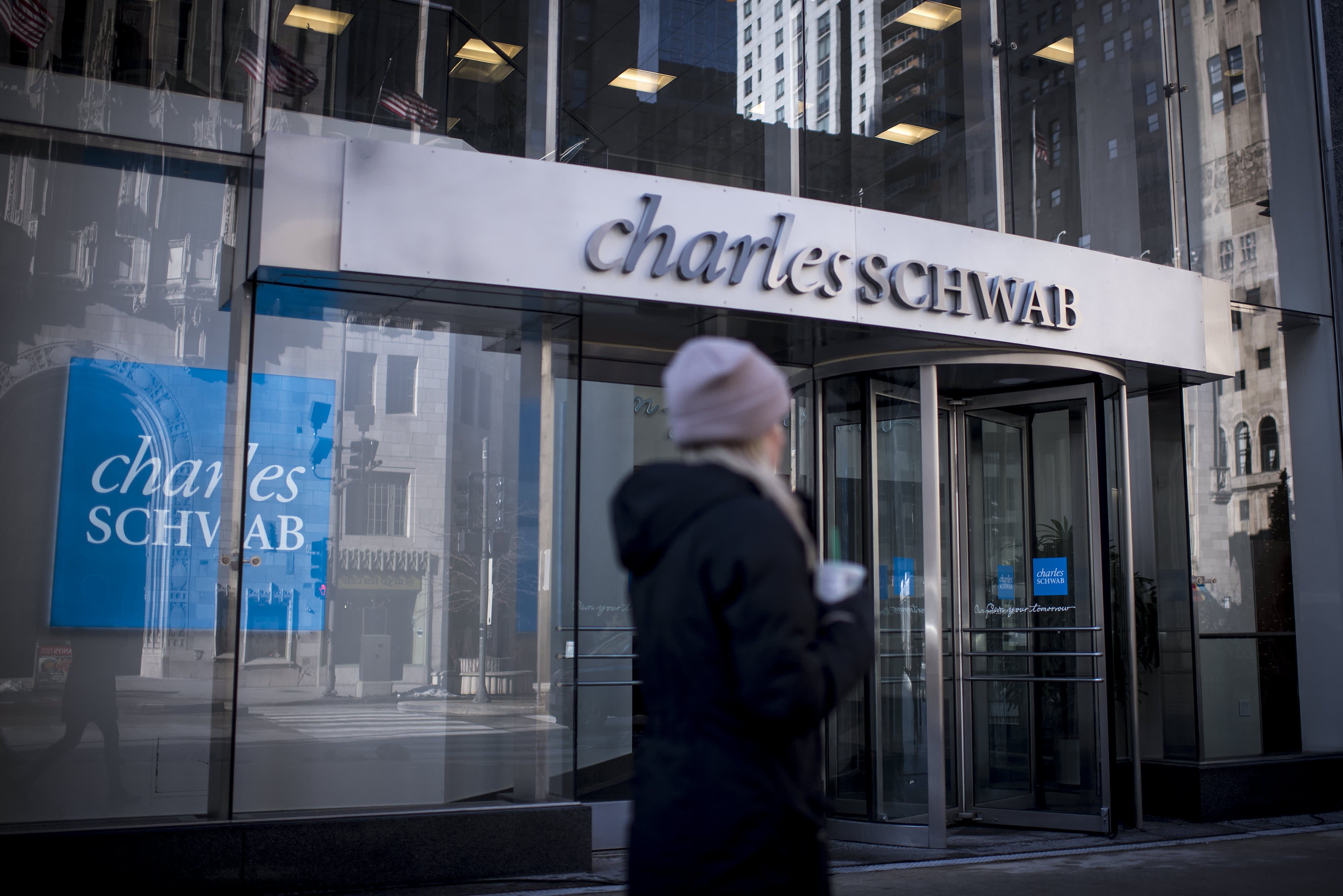 Shares of Charles Schwab could rise 20% as interest rates peak, Goldman Sachs says in upgrade