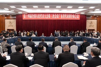 A plenary meeting of the Guangdong Delegation to the Third Session of the 14th National People’s Congress takes place on the afternoon of March 6, drawing 267 journalists from 107 domestic and international media organizations. A plenary meeting of the Guangdong Delegation to the Third Session of the 14th National People’s Congress takes place on the afternoon of March 6, drawing 267 journalists from 107 domestic and international media organizations.