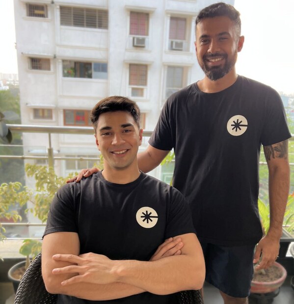 Founder Image of Sumer Malhotra (Left) and Akshay Rajagopal (Right)